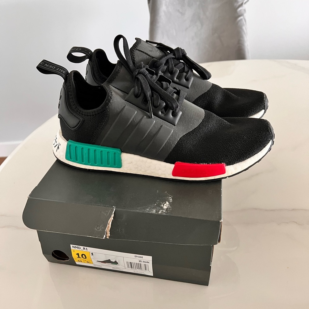 adidas NMD_R1